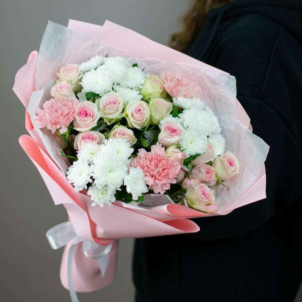 Graceful Touch Bouquet | Flower21
