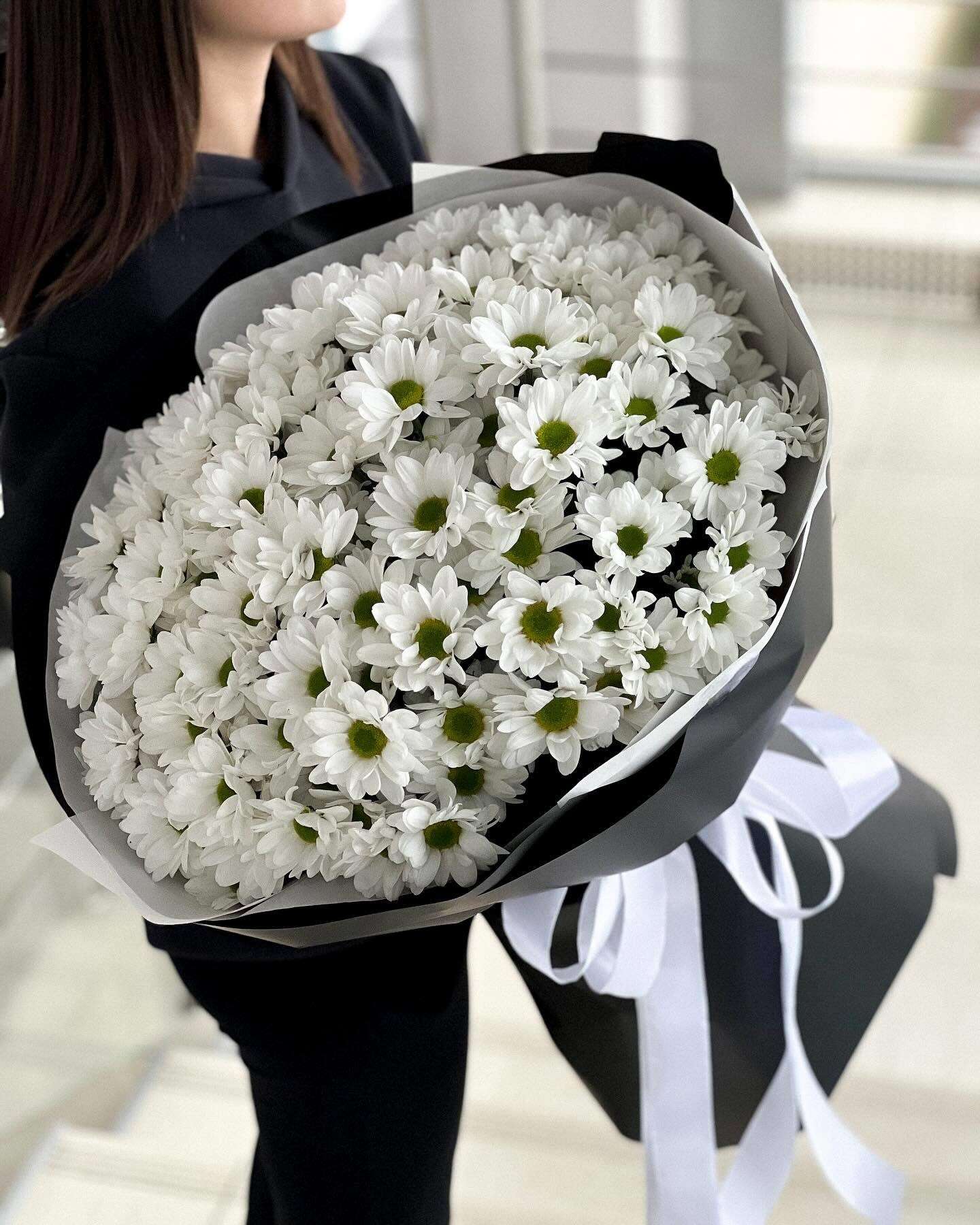 Charm of Contrast image 0