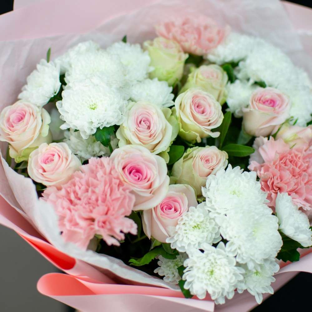 Graceful Touch Bouquet | Flower21